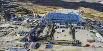 Las Bambas: Minera corre riesgo de paralizarse totalmente tras más de 15 días de bloqueos