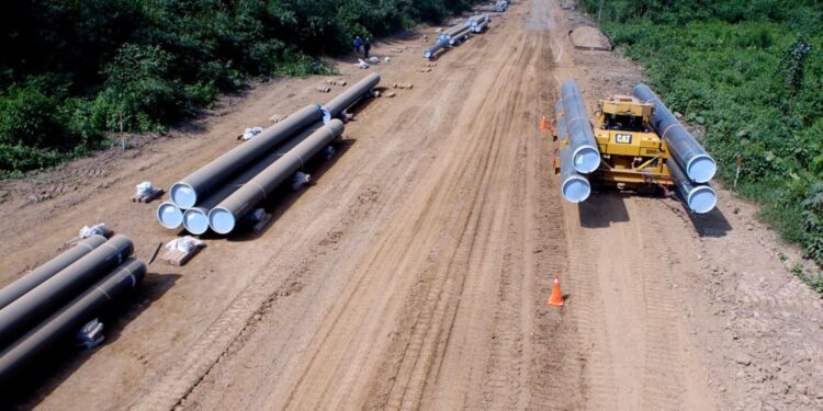 Ministerio de Energía y Minas ya maneja propuestas del sector privado para ejecutar el Gasoducto Sur Peruano