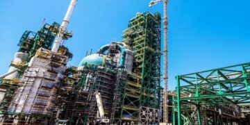 Refinería de Talara permitirá tener “precios competitivos”, afirma ministro de Energía y Minas