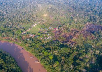 Madre de Dios: la minería ilegal acorrala a territorios indígenas en la frontera entre Perú y Bolivia