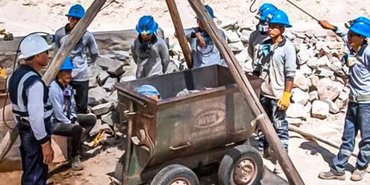 Arequipa: implementan 5 plantas metalúrgicas para procesar oro de la minería artesanal