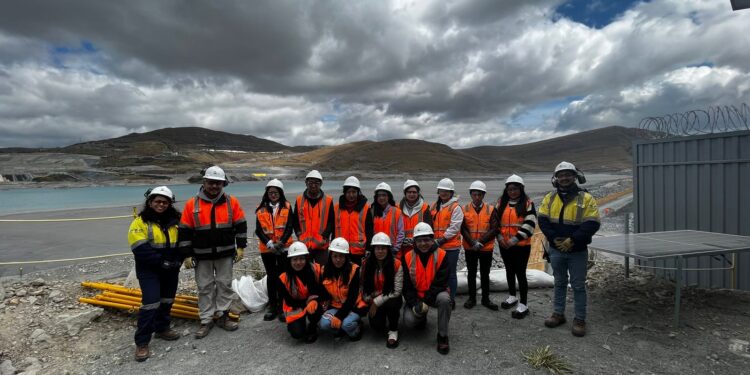 Gold Fields recibe reconocimiento de “Empresas Integradoras”