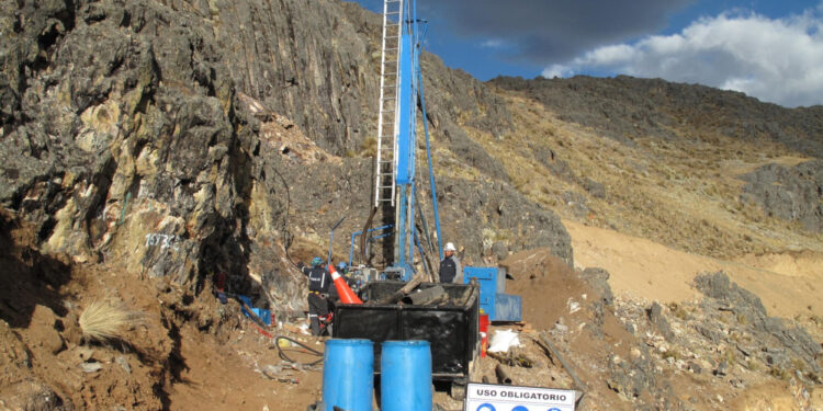 Empresa canadiense Sierra Metals obtiene capital para proyectos en minas en Perú y México