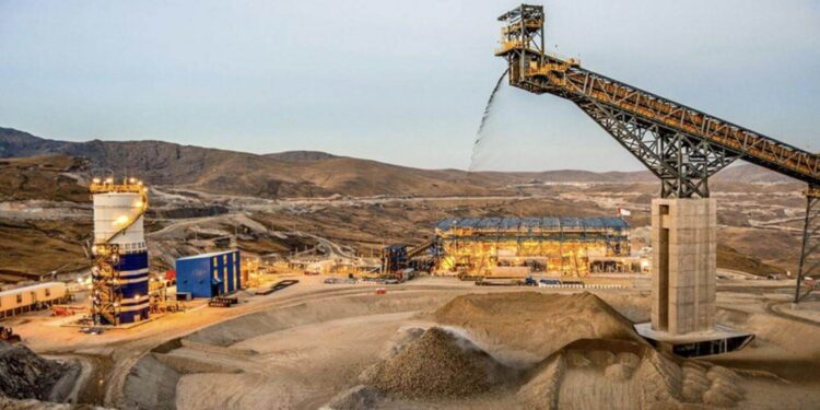 Minería podría ahorrar un 50% de sus costos de electricidad con energía renovable