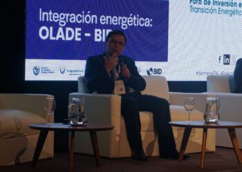 MINEM asegura que el Perú saldrá del aislamiento eléctrico tras interconexión con Ecuador