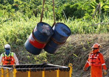 Congreso aprobó modificaciones en distribución del canon y sobrecanon petrolero de Loreto