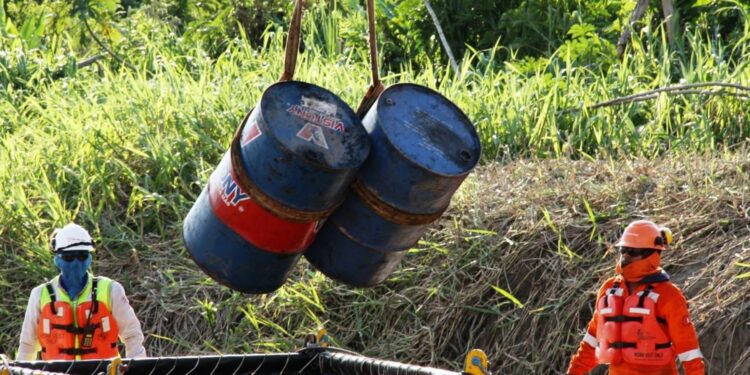 Congreso aprobó modificaciones en distribución del canon y sobrecanon petrolero de Loreto