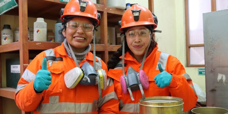 Talento joven y nuevas tecnologías, el mix para hacer frente a nueve desafíos mineros