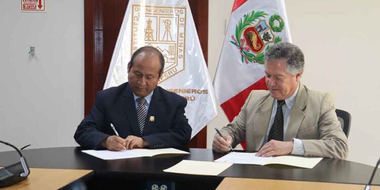 IIMP y Universidad Nacional Mayor de San Marcos firman acuerdo para impulsar carrera de Ingeniería de Minas