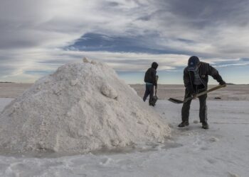 Perú alista una refinería de litio con capacidad de 100.000 toneladas al año