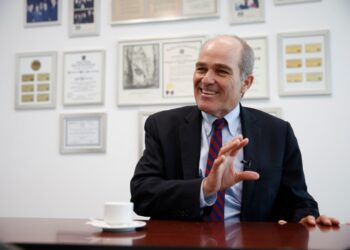 Roque Benavides: “Deberíamos tener US$5.000 millones en inversión minera y no los tenemos”