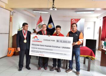 Minera Las Bambas hace posible la participación de estudiante de la UNAMBA en evento académico de Estados Unidos