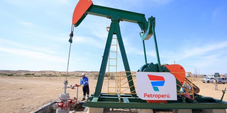 Petroperú está calificado para operar lote X, señala expresidente de Perupetro