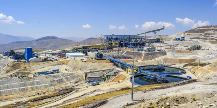 Apurímac: Minera Las Bambas inicia obras en tajo Chalcobamba