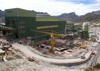 Ejecutivo impulsará ejecución de 5 proyectos mineros emblemáticos