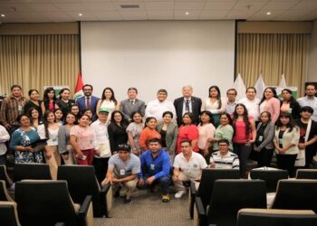 Minem destaca colaboración de líderes comunitarios en el cierre de brechas informativas en minería