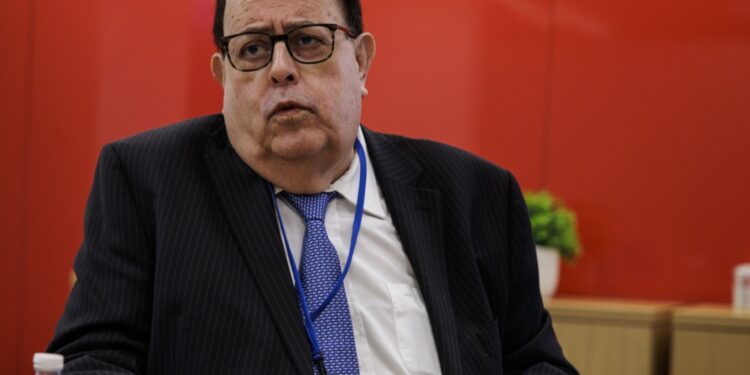 Julio Velarde: «Estamos esperando una recuperación de más de 5% este año en el sector minero»