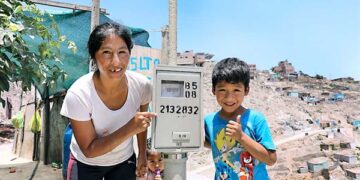 Programa Electricidad al Toque impulsa la equidad energética: dará a luz a más de 30 mil familias