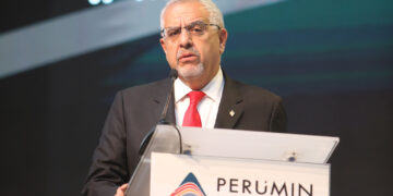 Abraham Chahuan: «Estado debe aplicar normativa contra la minería ilegal y no solo supervisar la inversión formal»