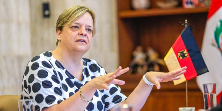 Sabine Bloch, embajadora de Alemania, destaca el pasado sostenible del agro peruano y su vínculo ancestral con la minería