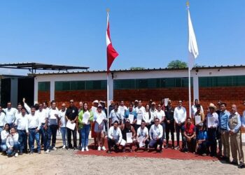 Piura: Minem participa en entrega de contratos de explotación a pequeños mineros