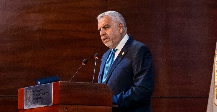 Abraham Chahuan: «Si ejecutamos los proyectos en cartera, podemos recaudar hasta US$ 100 mil millones de impuestos»