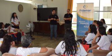 Arequipa: Impulsan desarrollo educativo en las comunidades mineras artesanales