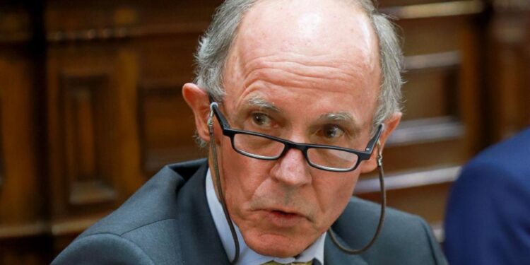 Economista Oliver Stark asume la presidencia de Petroperú