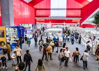 IIMP participa por primera vez en la Feria Internacional del Libro de Lima