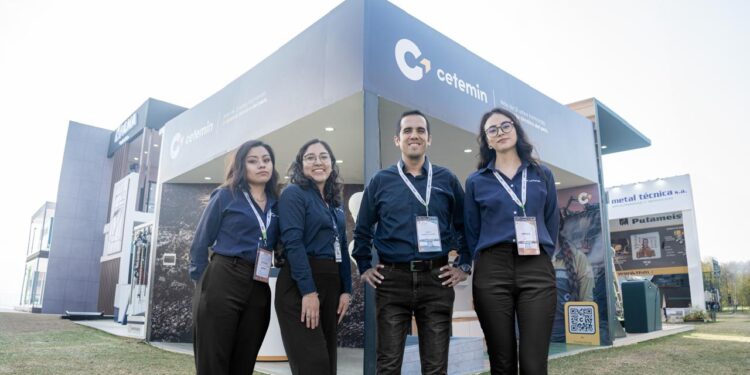 CETEMIN participó exitosamente en el XV Congreso Nacional de Minería