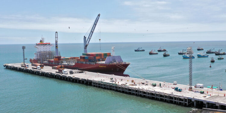 Nuevos proyectos mineros en el sur agilizarán modernización de Puerto de Ilo y construcción de Puerto Grau
