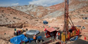 Minem revela que hay dos proyectos de litio en fase de exploración