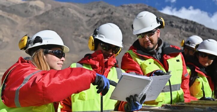 Acomipe prepara el I Congreso de proveedores locales y comunales para la industria minera