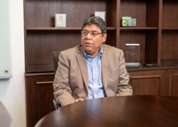 Elmer Cuba plantea participación de la Unidad de Inteligencia Financiera en lucha contra minería ilegal