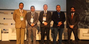 EXPOMINA 2024: Expertos hacen llamado para que una sola entidad del Estado se haga responsable de la lucha contra la minería ilegal