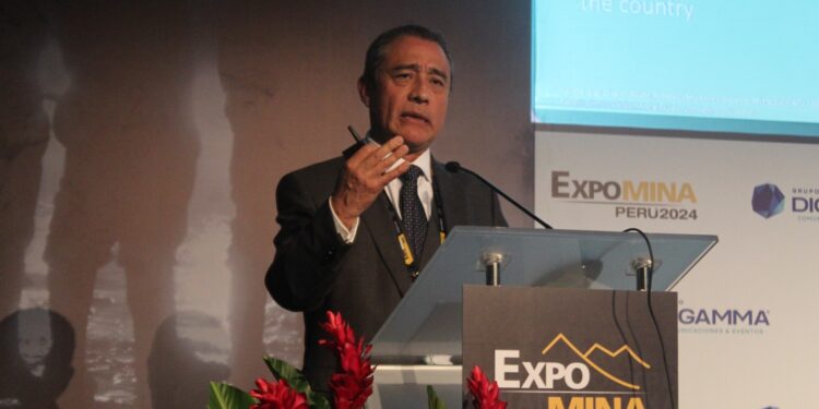Luis Rivera: «Minería representa alrededor del 15 % de las exportaciones totales de América Latina»