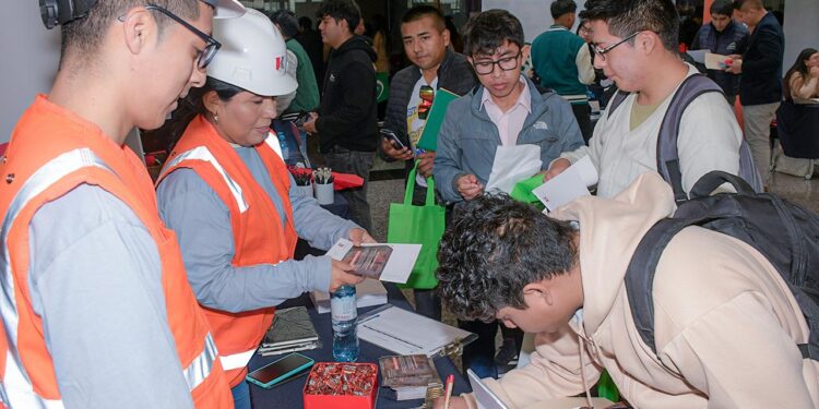 CETEMIN organiza Feria de Empleabilidad 2024 en Arequipa