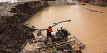 Minería ilegal podría mover este año hasta US$4,000 millones en exportaciones ilícitas
