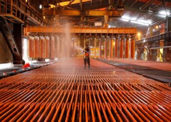 Minería peruana crece 3% y exportaciones se expanden 9% a agosto de 2024