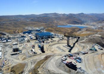 Fuerabamba celebra su 38 aniversario junto a Las Bambas marcando un hito histórico