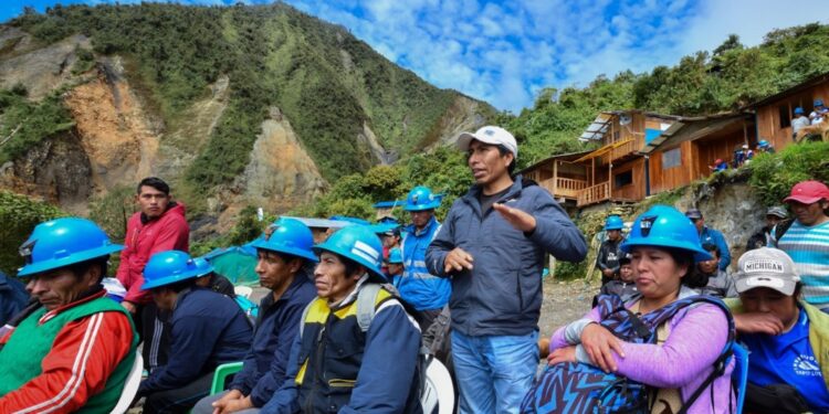 Treinta y cinco organizaciones piden al Congreso no extender más el Reinfo