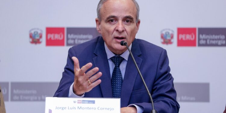 Ministro Montero: «Perú debe tener en 6 meses ley y reglamento de minería artesanal y pequeña»