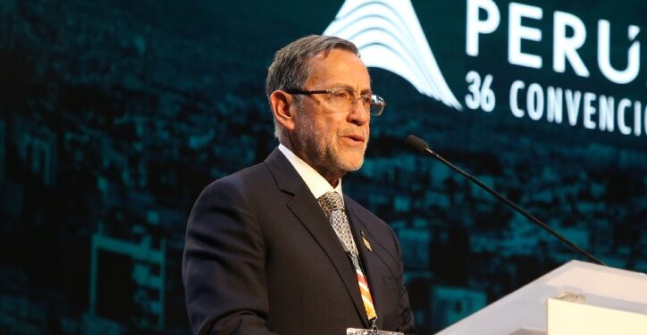 Miguel Cardozo: «En el mundo los permisos de exploración toman seis meses; en el Perú, años»