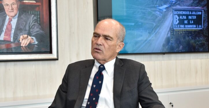 Roque Benavides propone la creación de un ministerio de Formalización frente a avance de la minería ilegal