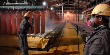Perú y Chile concentran el 40% de la producción mundial de cobre