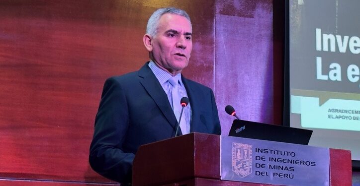 De Vinatea: «Hay que atraer inversiones, pero a las mejores, que planteen un desarrollo sostenible»