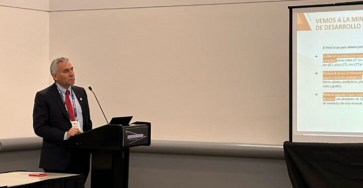 MINEXCHANGE 2025: IIMP resaltó la riqueza mineral del Perú ante empresarios e inversionistas de diversas partes del mundo