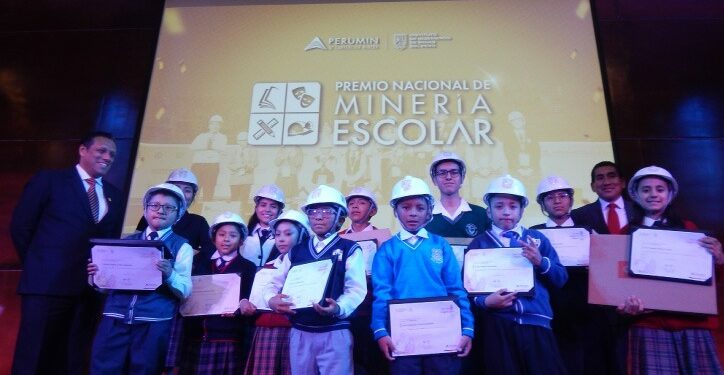 PERUMIN 37 convoca a estudiantes a participar en el Premio Nacional de Minería Escolar
