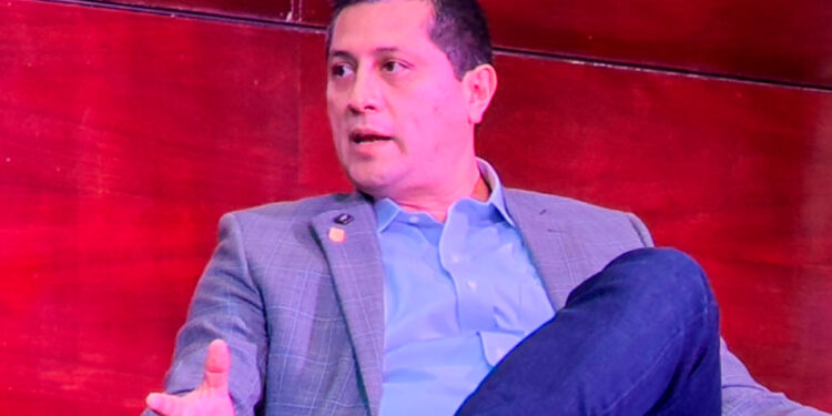 Perú tiene potencial para nuevos yacimientos de cobre, afirma presidente de proEXPLO 2025