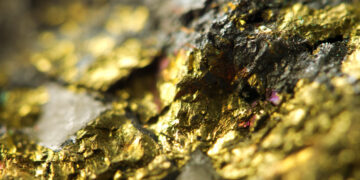 Amplía tus conocimientos con el curso “Oro orogénico: geología, génesis y exploración”